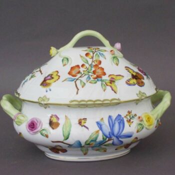 Soup tureen, branch knob - Museum Victoria