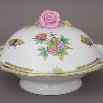Vegetable dish, rose knob - Queen Victoria