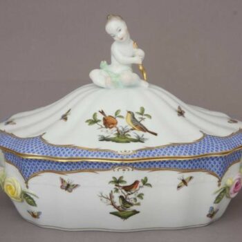 Vegetable dish, putto knob- Rotschild Bird Blue