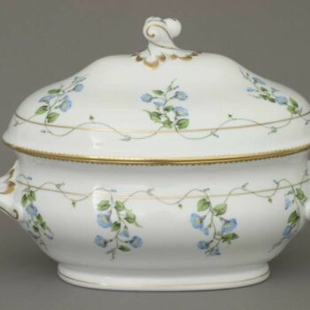 Soup tureen, branch knob - Morning Glory