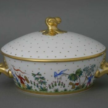 Vegetable dish, twisted knob - Oriental Showmen